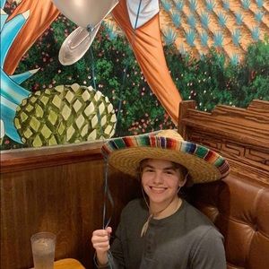 Meet your Posher, Haden